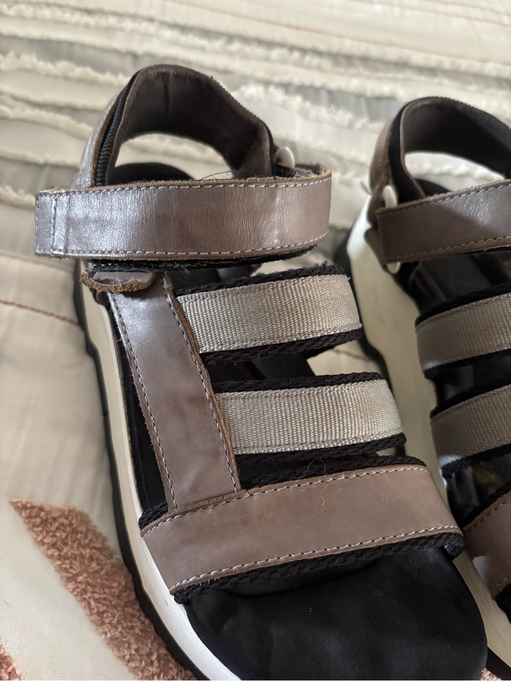 Teva flatforms - Picture 7 of 8